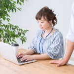 水晶玉子の恋占い｜職場恋愛◆あの人はあなたのこと意識してる？