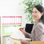 水晶玉子の仕事占い｜安定が欲しい…今年こそ叶う？あなたの天職と年収