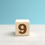 夢占い｜数字の夢の意味は？数字の「9」が伝える夢のメッセージ