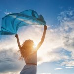 夢占い｜青の夢の意味は？探求心・直感力UP！恋愛では悪い暗示も