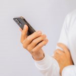 恋愛占い｜あの人のプライベートを暴く！スマホ/出会い/異性関係