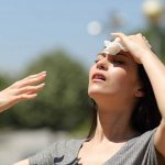 夢占い｜熱い夢、暑い夢の意味は？日頃無理をしている可能性あり