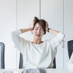 夢占い｜ムカつく夢、イライラする夢の意味は？自分への怒り？