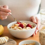 夢占い｜食べる夢の意味は？あなたの性欲や強い欲望を表すサイン