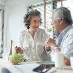 夢占い｜祖父・祖母が出てくる夢の意味は？人生の方向を正す暗示
