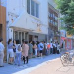 夢占い｜行列の夢の意味は？誰かと一緒にいたがる気持ちのサイン