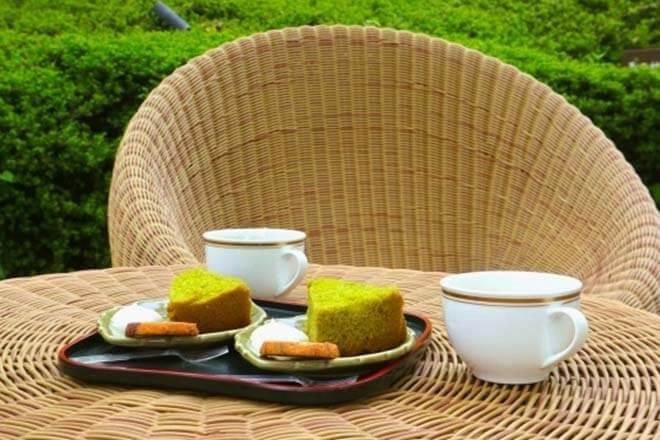 もしかして脈アリ？【無料恋占い】視線感じるあの人◆恋の分岐点