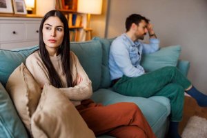 あの人の前で素直になれない…【訳あり&難しい恋】2人の結末は?