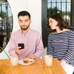 出会った頃よりそっけない…あの人、私に興味なし？正直な気持ち