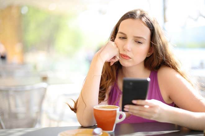 一線引かれた？【意味深な態度⇒あの人の真意】好意の有無・望み