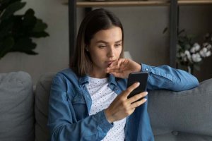 好きだけど反応薄いあの人…この恋、諦めるべき?相手の本心/転機