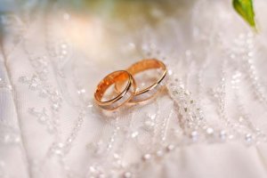 急展開も大人婚も縁結ぶ【あなたの結婚霊視】運命の伴侶・入籍日