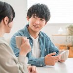 連絡のやり取りから恋は動く？あの人の本音と効果的なアプローチ