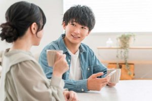 連絡のやり取りから恋は動く？あの人の本音と効果的なアプローチ